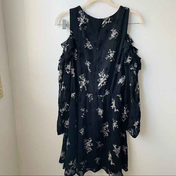 Maurices Open Shoulder Floral Mini Dress - Picture 4 of 4